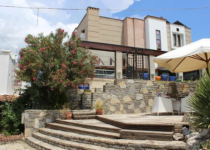 Sole & Ξενοδοχείο 3*